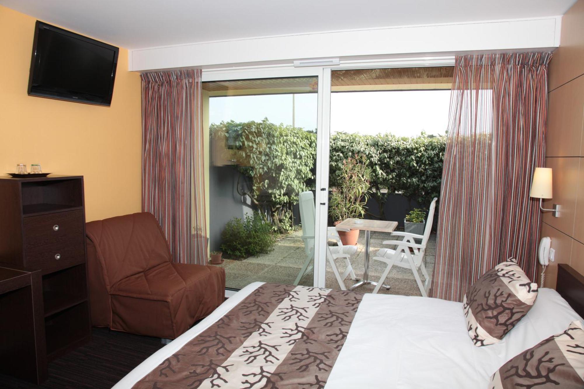 Logis Hotellerie Les Brisants , Restaurant J M Perochon Bretignolles-sur-Mer Exterior photo